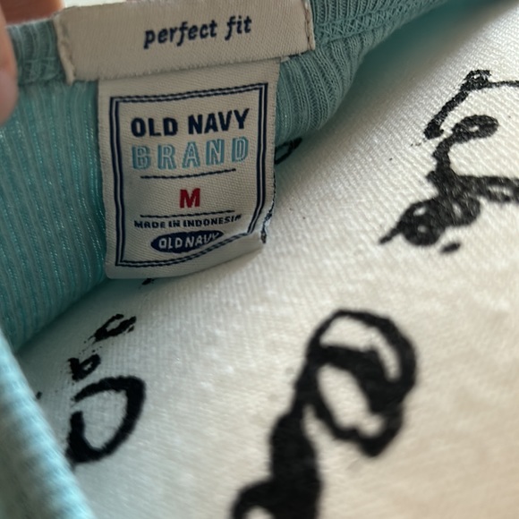 Old Navy Blue Tank Top - Picture 4 of 5